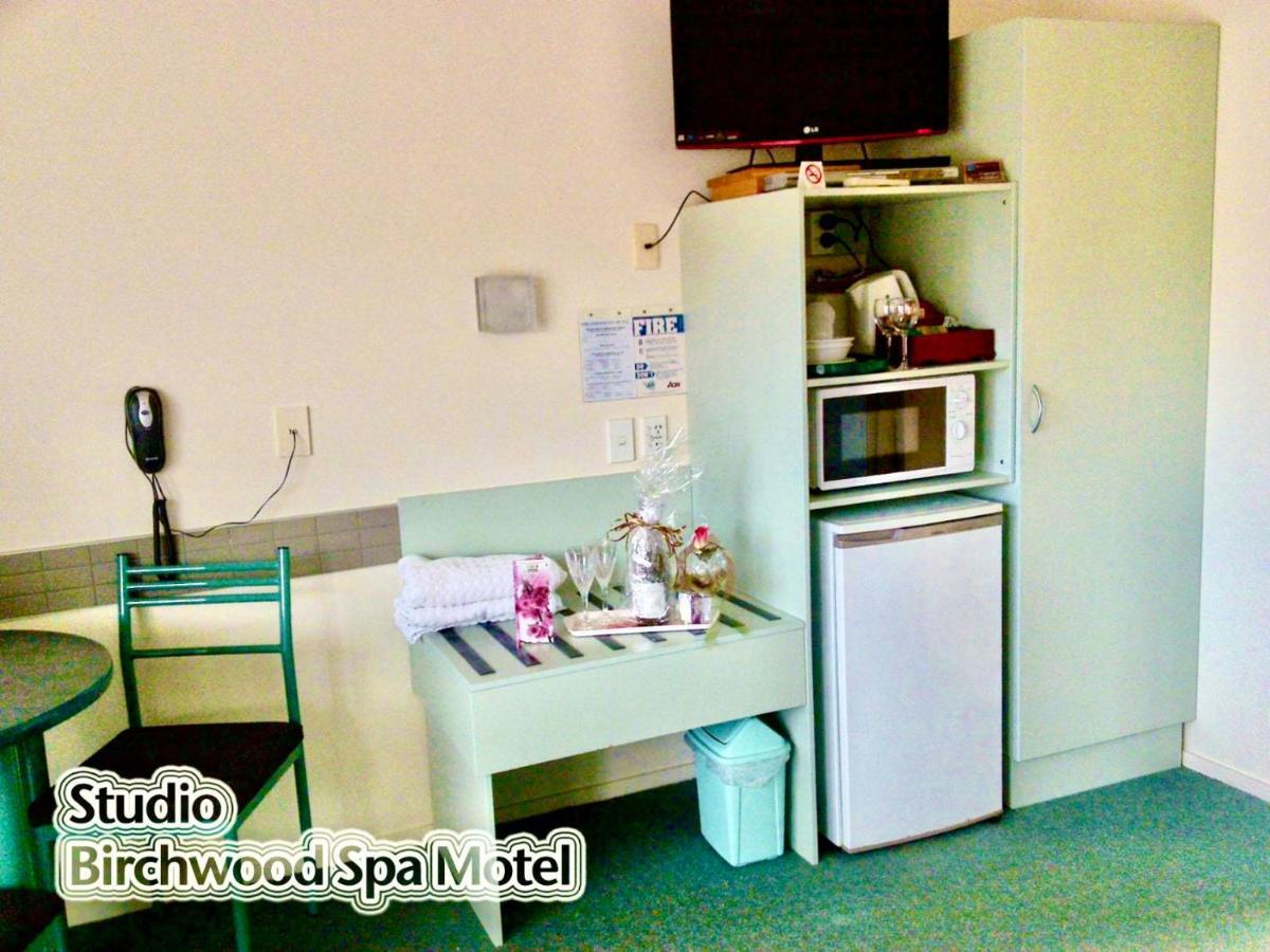 Birchwood Spa Motel Роторуа Экстерьер фото