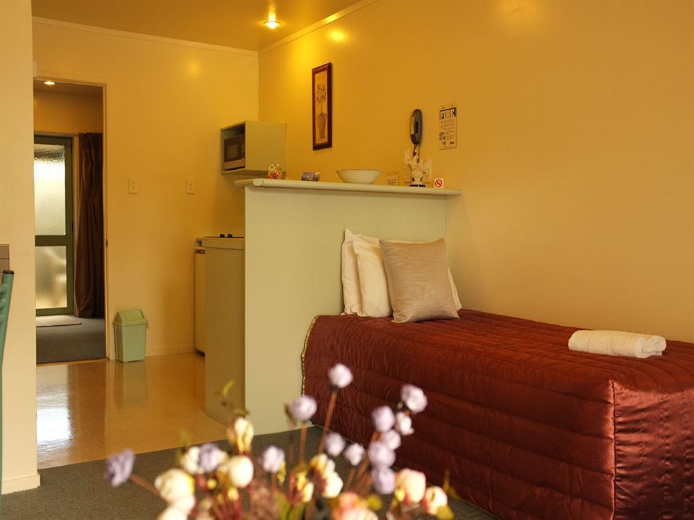 Birchwood Spa Motel Роторуа Экстерьер фото
