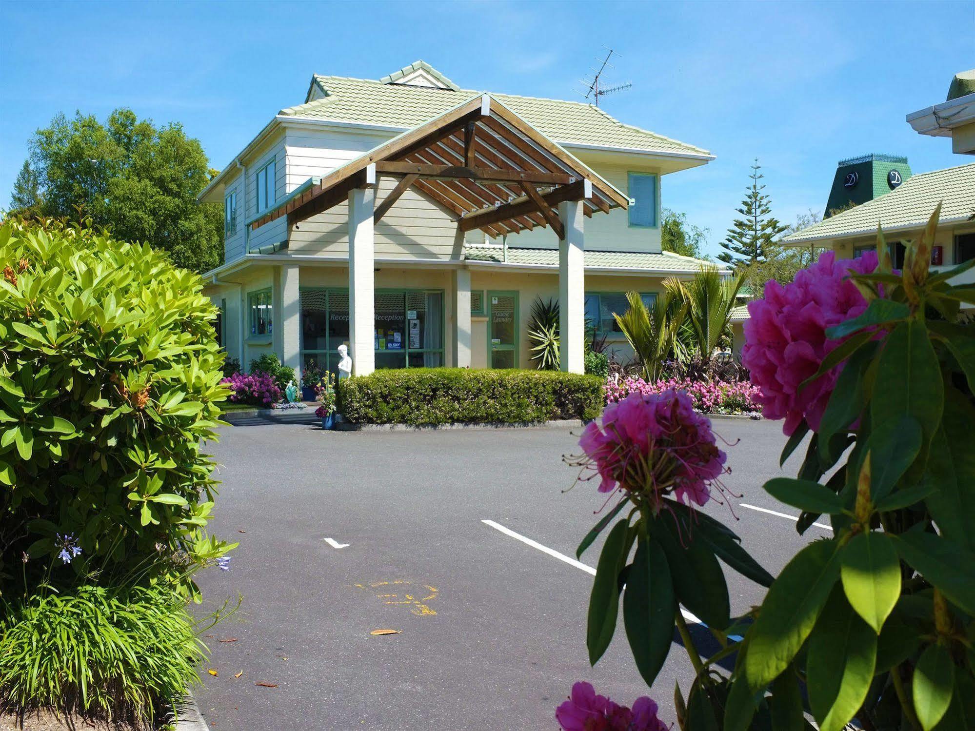 Birchwood Spa Motel Роторуа Экстерьер фото
