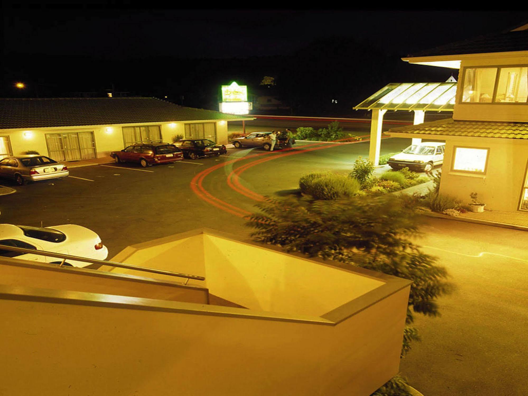 Birchwood Spa Motel Роторуа Экстерьер фото